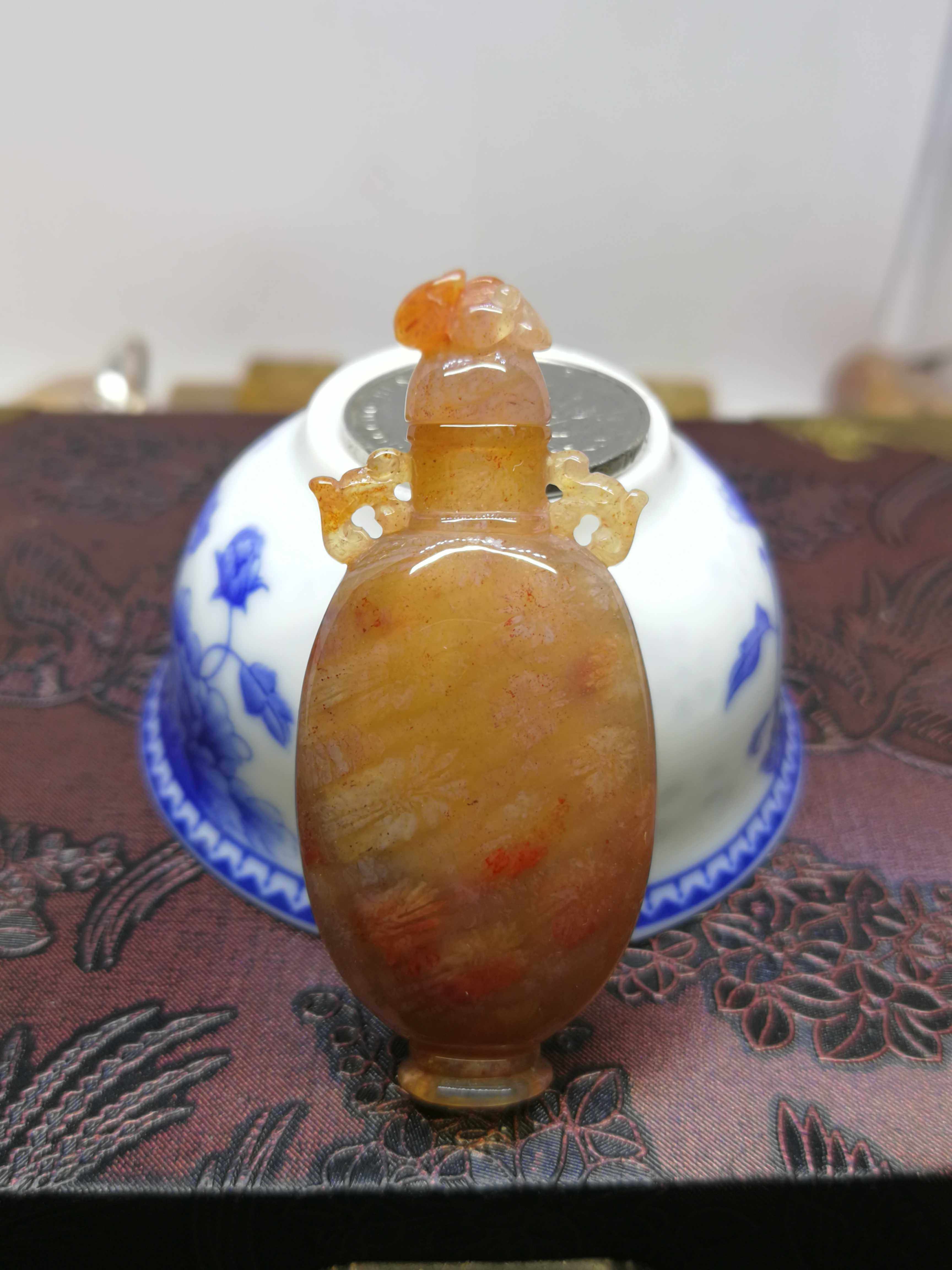 Jade Work Workshop Coral Jade Natural Fine Sculpture Ice Color Snuff Pot China Wind Classical Tradition Hangings Furniture and Furniture Pendulum