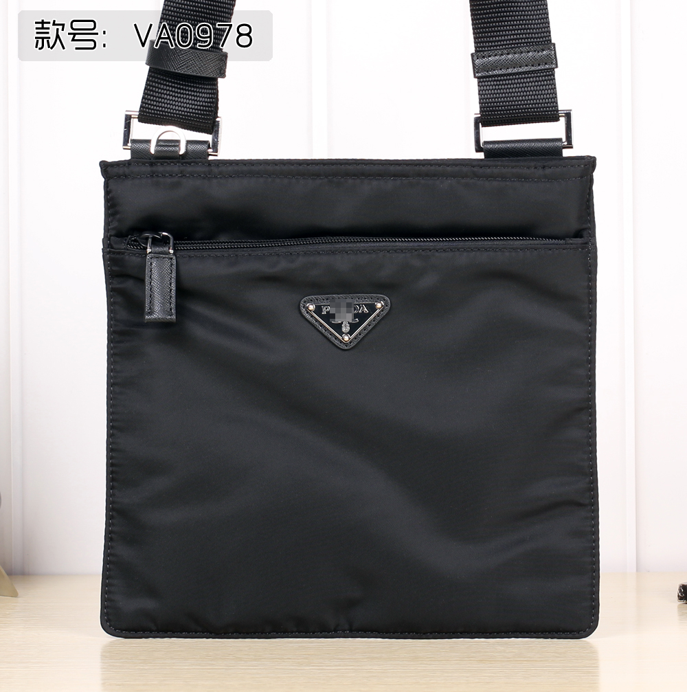 Summer men's single shoulder bag Waterproof Nylon Oxford Cloth Men's Bag Casual Harp Satchel Bag Men's 100 hitch