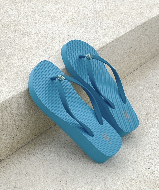 Thailand O&B Trendy Brand High-Quality Rubber Flip-Flops with 3.8cm Thick Heel for Women, Summer Outdoor Wear, Genuine Product Thailand O&B Trendy Brand High-Quality Rubber Flip-Flops with 3.8cm Thick Heel for Women, Summer Outdoor Wear, Genuine Product