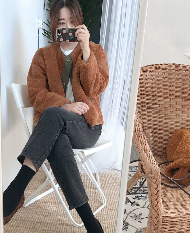 D24 Sản phẩm mới dành cho phụ nữ Hàn Quốc 2019 mặc áo khoác len cổ lọ không cổ cashmere dành cho nữ mùa đông để giữ ấm - Áo khoác ngắn