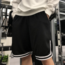 健身短裤男夏季宽松速干美式潮流跑步运动休闲篮球训练沙滩五分裤