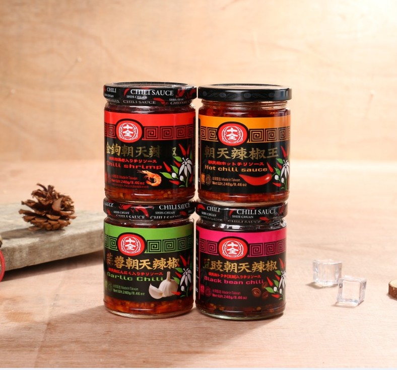 Taiwan imported Shiquan Chaotian chili garlic golden hook tempeh flavor chili sauce under the rice devil pepper