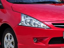 Suitable for Dongfeng Wind Line Jingyi 1 8 1 5XL 1 5LV 1 6SUV headlight assembly front headlamps