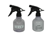 White fingerprint appearance suspension liquid fingerprint powder appearance oily fingerprint on wet object surface