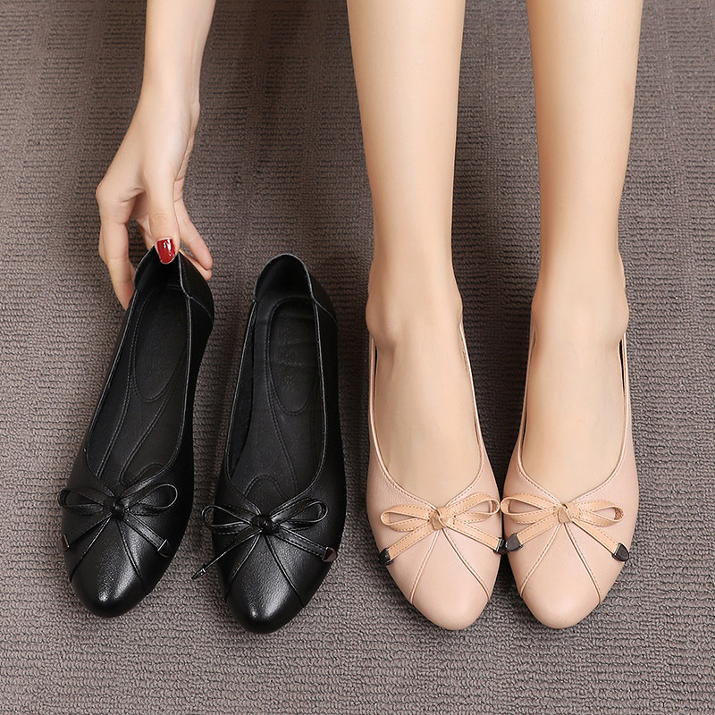 Middle-aged mother shoes soft bottom women's comfortable single shoes flat spring and autumn shallow mouth bow summer breathable casual shoes small size