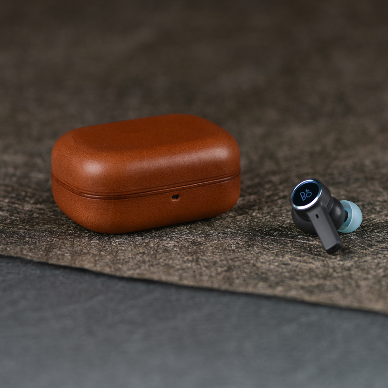 B&O Ex Beoplay Eleven Headphone Leather Protective Case, Handcrafted, Italian Cowhide