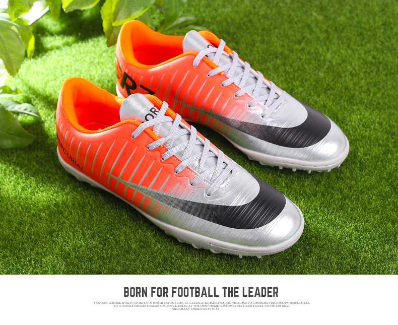 Giày bóng đá nam bị hỏng giày đào tạo mận nhỏ TF móng tay sát thủ nữ giày thể thao C Ronaldo CR7 gai cỏ giày đá bóng chính hãng