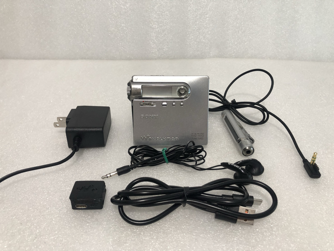 HelloKitty限定JVC MD播放器KT-ZX5，萌力十足的音乐伴侣?-MD-淘宝好物网