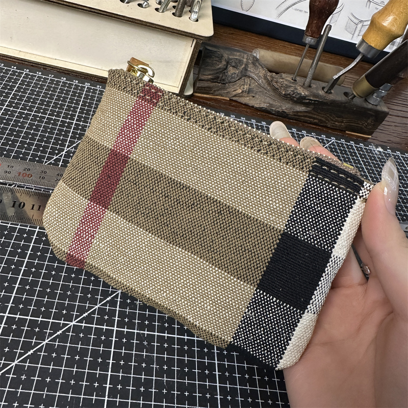 Xiaoyu's Jute High-End Niche Luxury Card Holder for Women, Large Capacity, Ultra-Thin, Can Hold Lipstick, Coin Purse Storage Xiaoyu's Jute High-End Niche Luxury Card Holder for Women, Large Capacity, Ultra-Thin, Can Hold Lipstick, Coin Purse Storage