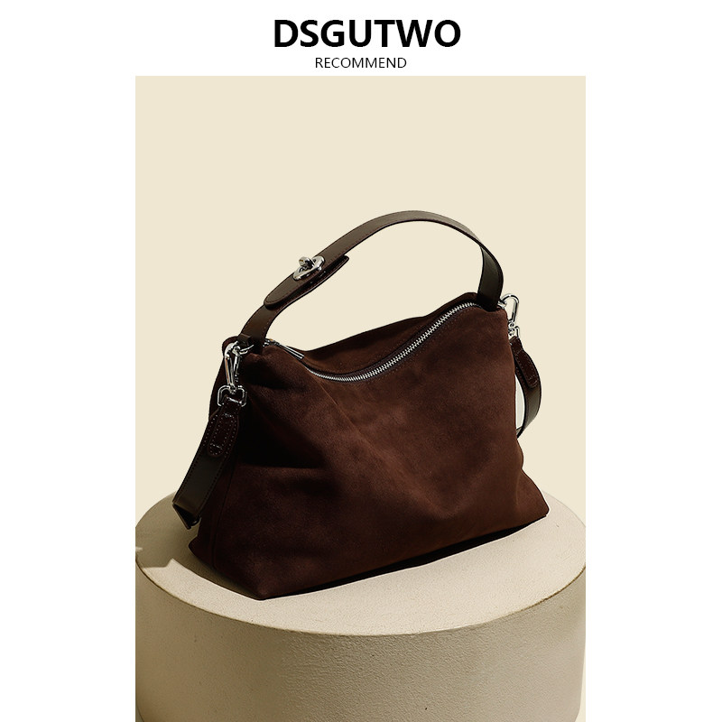 AJ MECICA retro frosted small square bag woman 2023 new brief armband 100 lap pillow bag pet backpack-Taobao