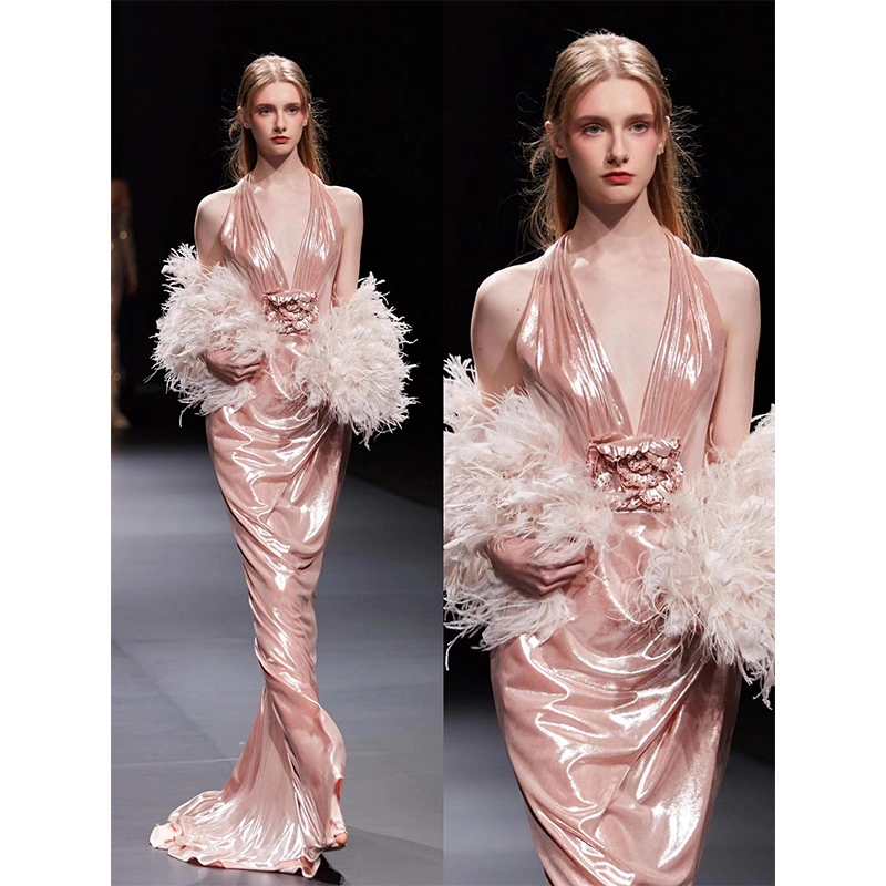 Pink Morning Gown, Toast Dress, Bride's Engagement Dress, 2026 New Style, Yang Zi's Same Style, Halter Neck Banquet Host Evening Dress