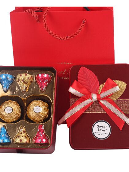 结婚喜糖礼盒装订婚喜糖盒含糖果成品马口铁盒巧克力伴娘伴手礼盒