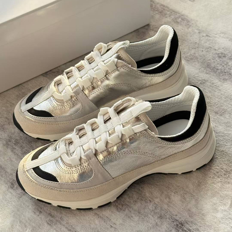 Dingban/Top-Tier! Chanel-Style Silver Platform Panda Sneakers for Women, Fashionable Height-Increasing Casual Dad Shoes Dingban/Top-Tier! Chanel-Style Silver Platform Panda Sneakers for Women, Fashionable Height-Increasing Casual Dad Shoes