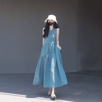 European station 2024 new summer style French high-end sleeveless vest dress seaside vacation dress niche design