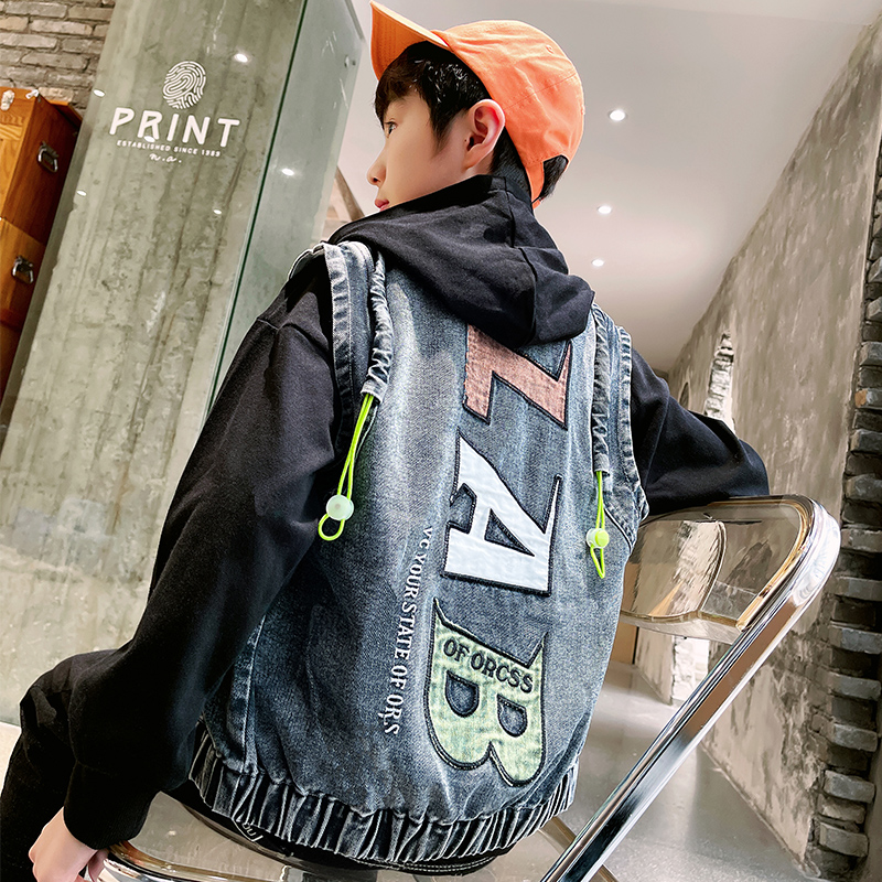 Boy cowboy overalls Machia 2022 Spring and autumn clothes new jacket jacket Ocean Fried Street Big Child Outwear