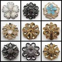 Mink cashmere coat decorative buttons Joker brooch flower type rhinestone diamond buckle lady fur fur fur collar cufflinks cufflinks