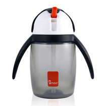 June Meng Q let the baby fall in love with drinking water ~ umee penguin cup Childrens straw cup Baby gravity ball learning drinking cup