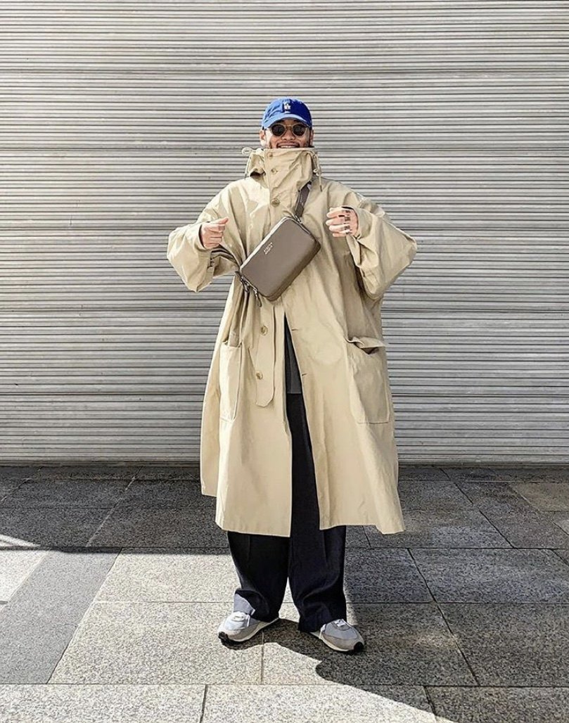 Banana blue in super fire autumn and winter Korea outline large-format fashion street warm coat for men and women