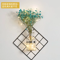 Стекло из стеклянной бутылки + заполненные синими звездами высушенные цветы, посылайте лампу с бабочкой для ногтей.