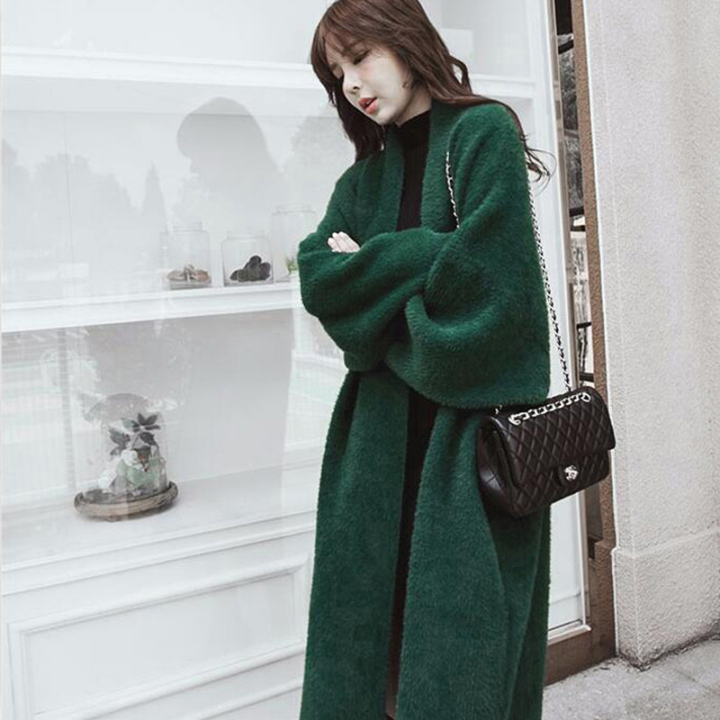 Knitted Cardigan Sweater Coat for Women, New Autumn and Winter Thickened Loose Lazy Style Over-The-Knee Long Mink Velvet Coat