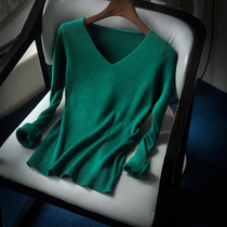 Close your eyes and shoot n pieces of pure feedback lazy V-neck sweater 20 early autumn new pullover wild slim-fit base sweater for women