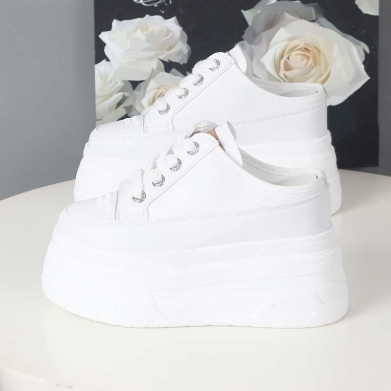 2024 New Hot-Selling Style Women's Summer Slip-On Shoes with 14cm Hidden Height Increase, Thick Sole, Closed Toe, White Leather, Backless Lazy Shoes 2024 New Hot-Selling Style Women's Summer Slip-On Shoes with 14cm Hidden Height Increase, Thick Sole, Closed Toe, White Leather, Backless Lazy Shoes