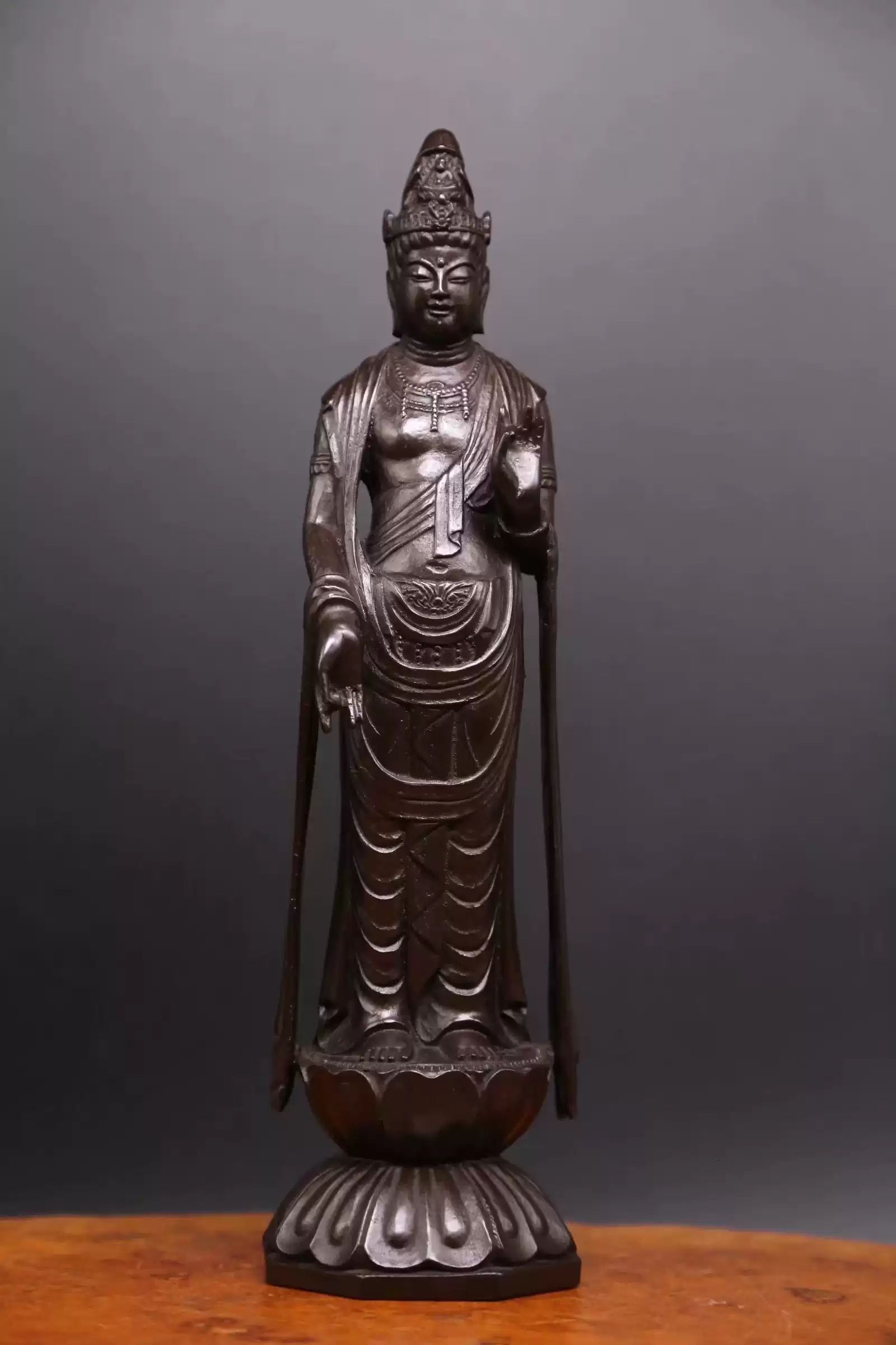 日本金工名家石崎秀峰作《铸铜制，观音菩萨立像》唐密