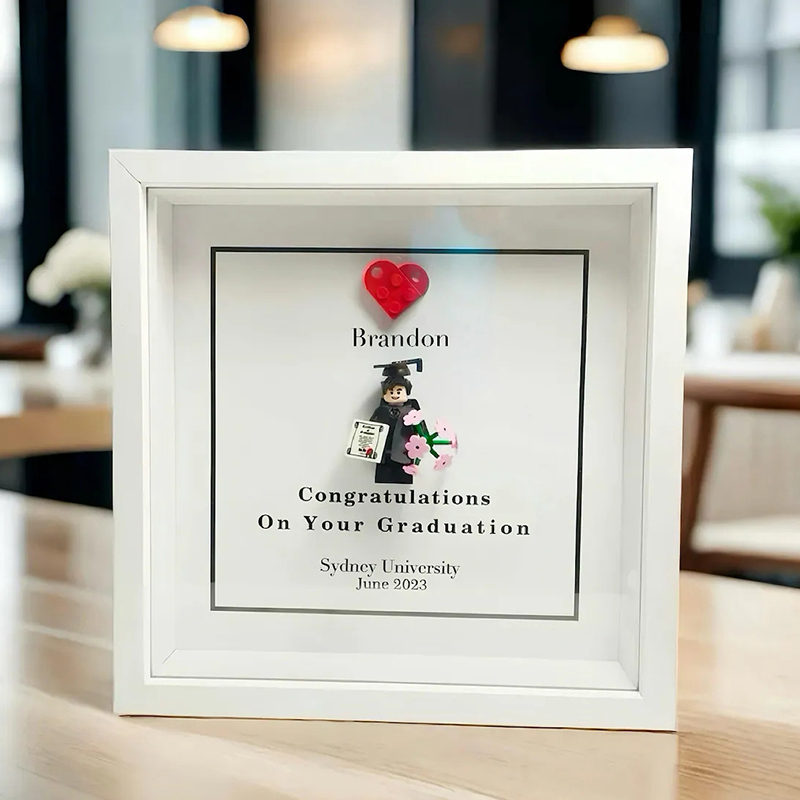 Personalized College Graduation Season Mini Figurine Wooden Graduation Photo Frame Decorative Frame Birthday Gift Souvenir