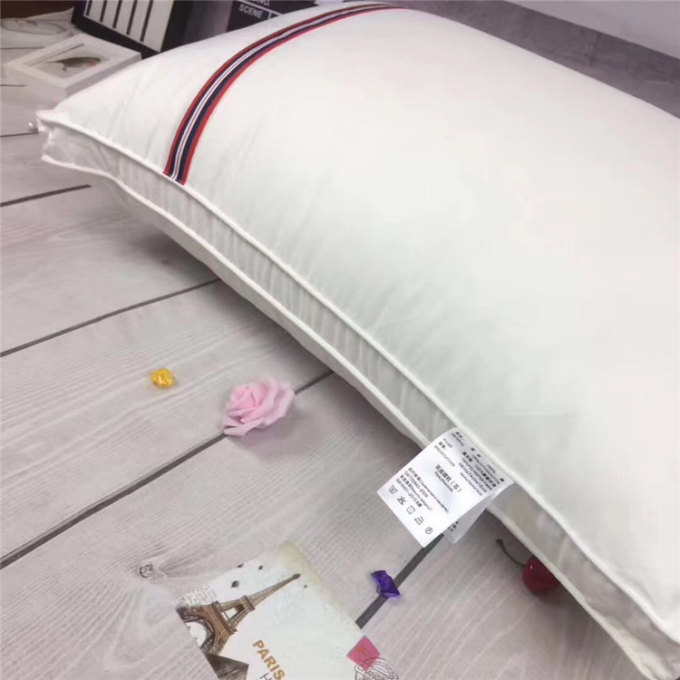 Cao cấp Gối bông nhung gối lông và độ đàn hồi cao thoải mái 48 * 74cm sạn chăm sóc đặc biệt cổ gối đơn - Gối gối tựa lưng