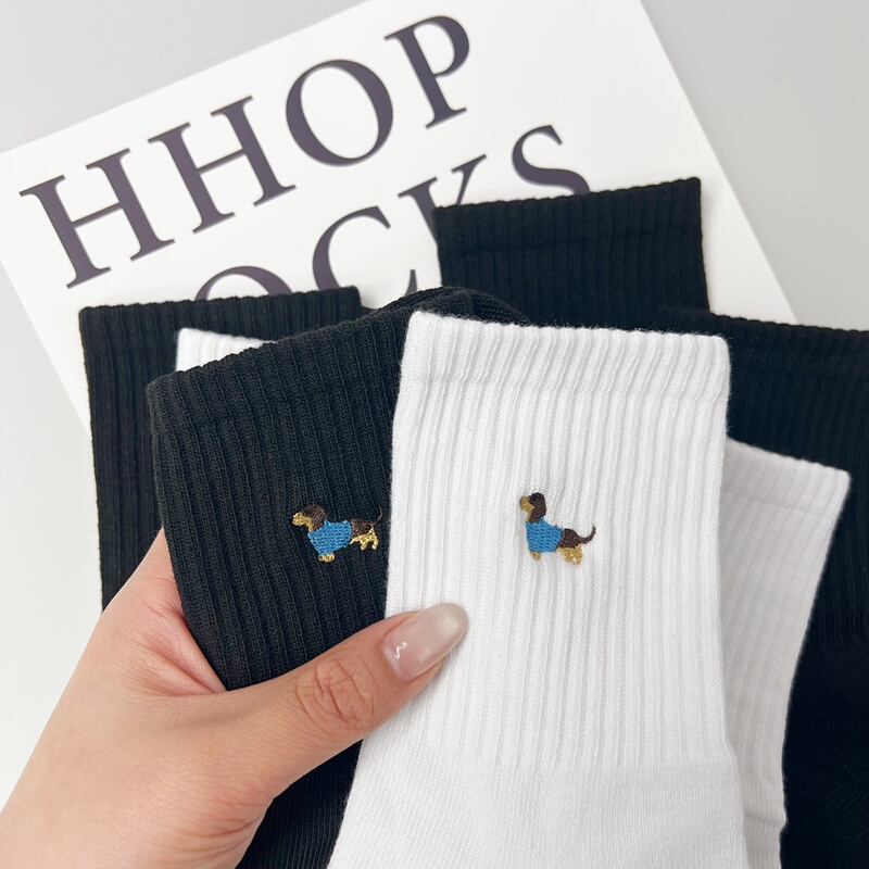Socks with Dachshund Cartoon Pattern, Cute Sports Socks, Daily Embroidery, Casual Style, Towel Bottom