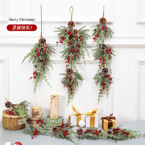Рождественское украшение рождественская виноградная виноградная стена висят рождественская елка, висящая сцены украшения