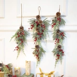 Рождественское украшение рождественская виноградная виноградная стена висят рождественская елка, висящая сцены украшения