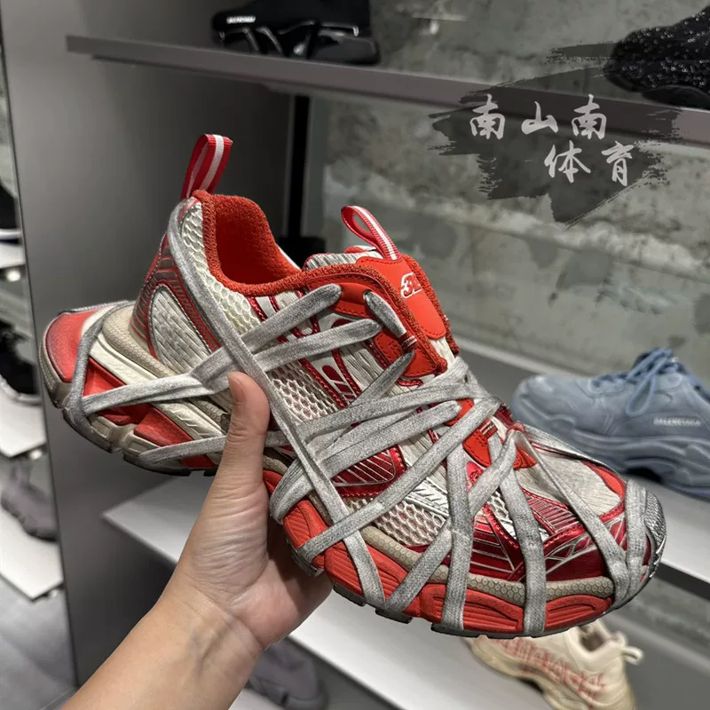 Классическая обувь Balenciaga Balenciaga 23 шоу модель XXXL distressed 3XL отражающие семейные dad shoes повседневные кроссовки