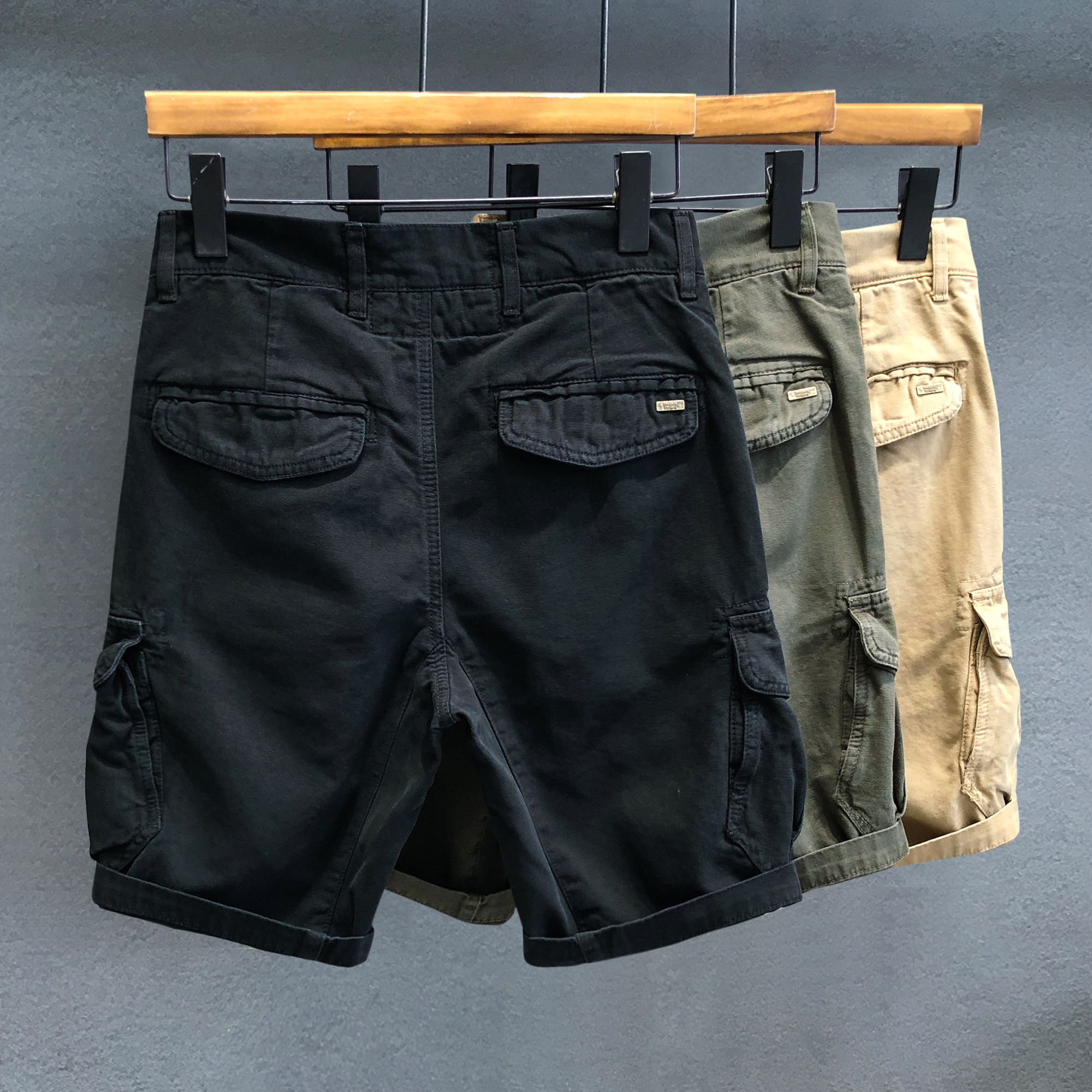 Outdoor Multi-Pocket Black Tide Card Tooling Pants Shorts Men Casual Pants Trendy 100 Hitch Loose Straight Barrel 50% Pants