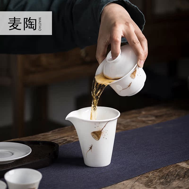 MaiTao hand - made kung fu tea set suit household contracted blue and white porcelain ceramic dehua white porcelain tea set. A complete set of tea cups