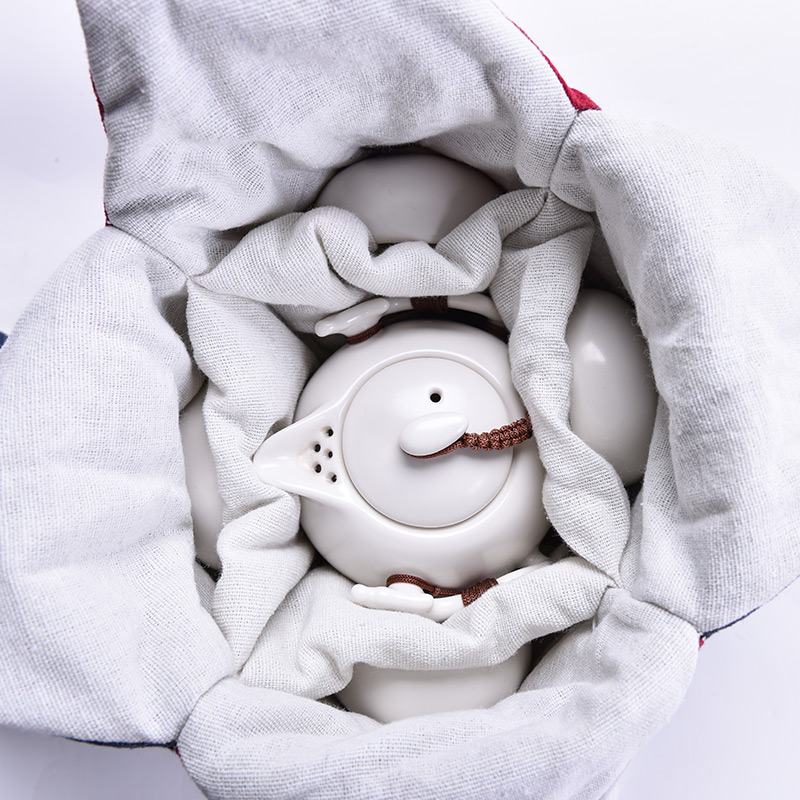 Travel MaiTao cotton and a pot of four cups of portable kung fu tea set to receive a bag bag of a complete set of tea cups of tea POTS sea