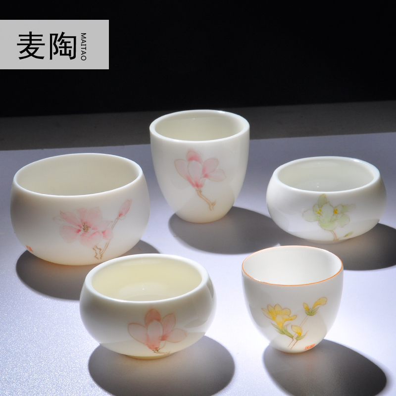 The Personal MaiTao hand - made flowers white porcelain tea cups ceramic kung fu tea master wen xiang small bowl cups