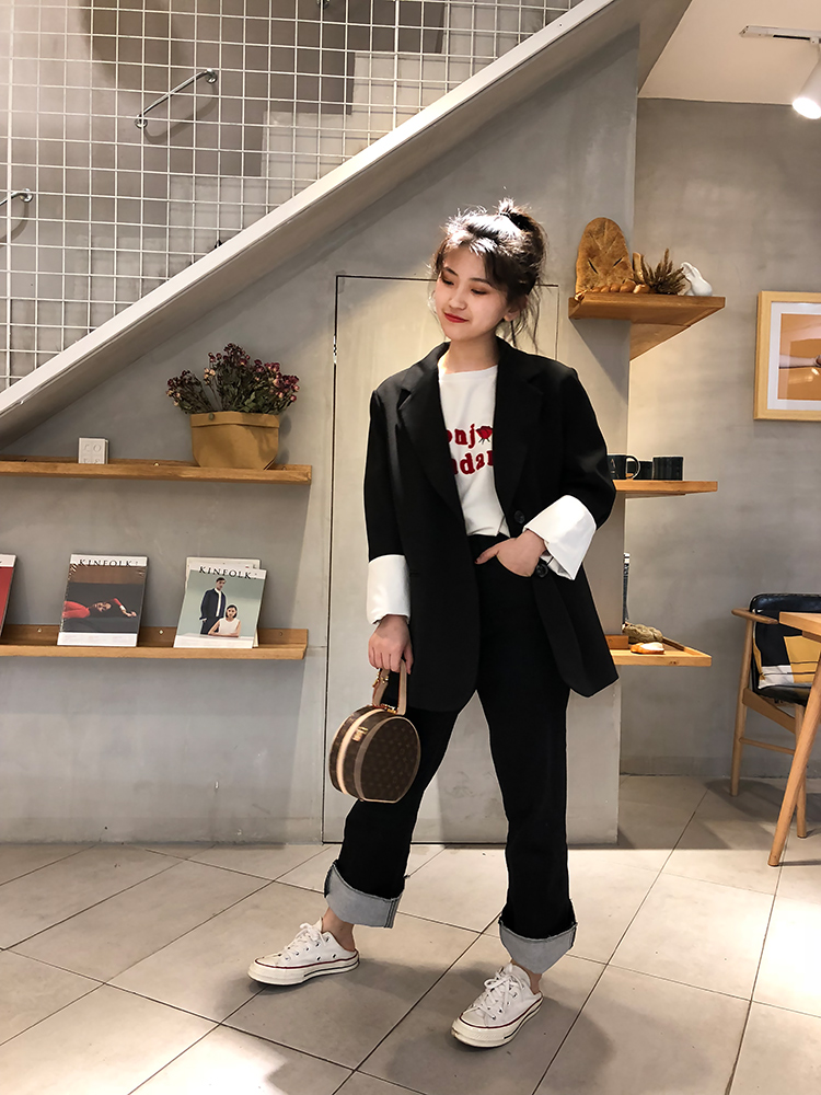 Mùa xuân và mùa thu áo khoác nữ sang trọng lỏng lẻo thời trang hoang dã giản dị bộ vest nữ quần lửng
