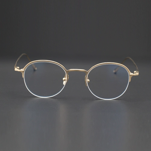 Чистый титановый половина бокалов