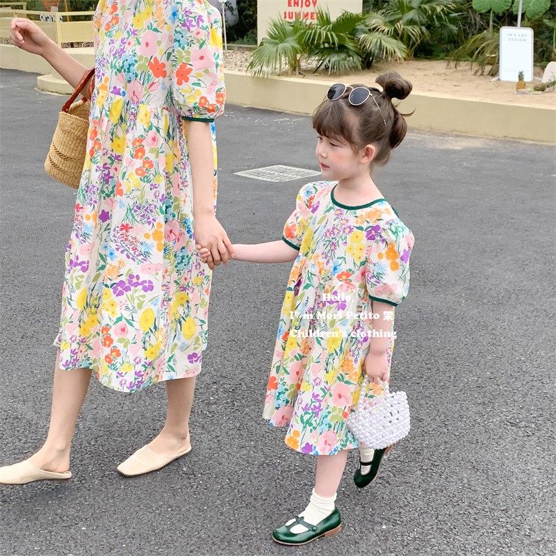 Mother - child dress Yang baby cotton cloth with beautiful backbone - style Han - Edition girl crushing dress 2023 summer