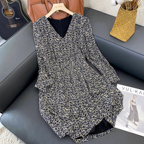  Know the goods and receive 4000 temperament to make enemies high and elegant as hell double-layer silk V-neck floral dress