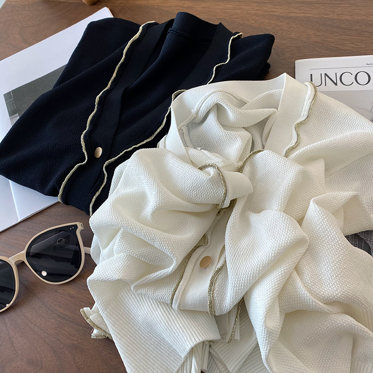 Elegant ice silk knitted cardigan short-sleeved 2021 summer V-neck small fragrant wind wavy coat loose small coat