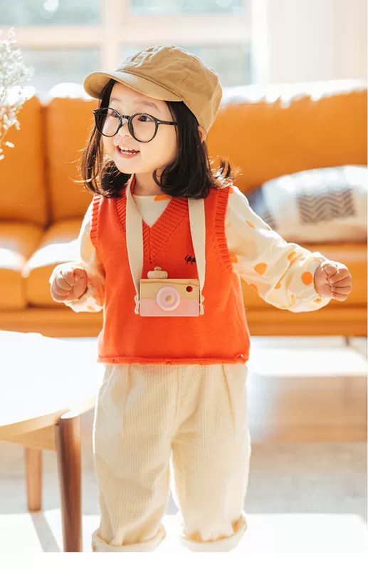 Áo ghi lê bé gái áo ghi lê trẻ em thời trang áo vest len ​​dệt kim trẻ em áo vest trẻ em mùa xuân và mùa thu phiên bản Hàn Quốc - Áo ghi lê