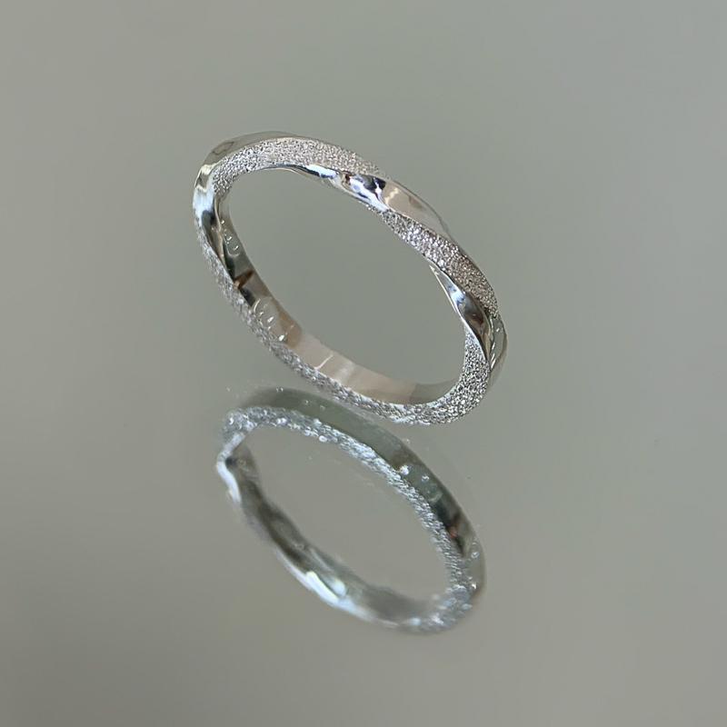 French silver Moebius galaxy ring for women open