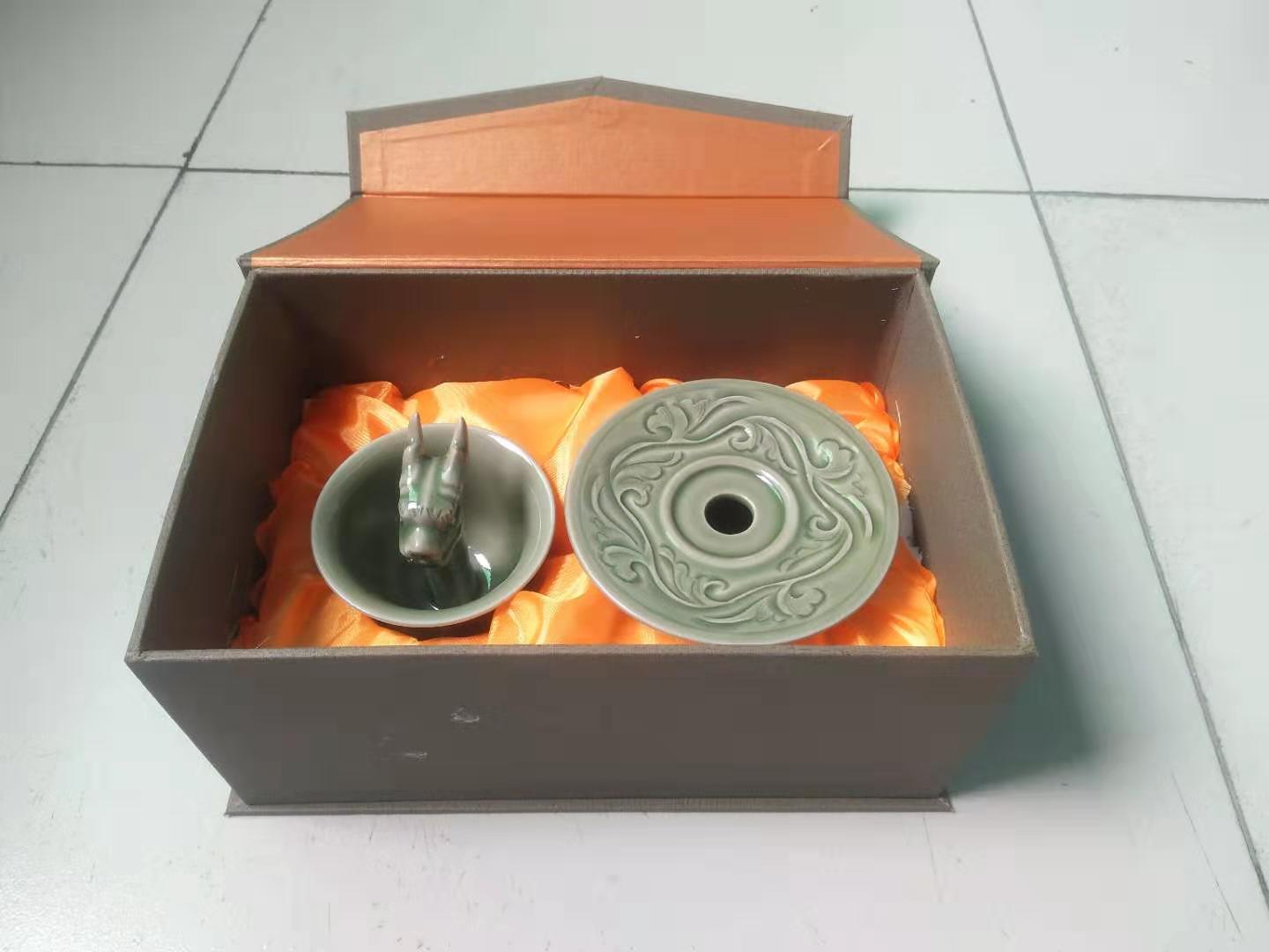 Yazhou kiln porcelain fair cup bottom cup of wine puff glass conscience cup promotional gift box