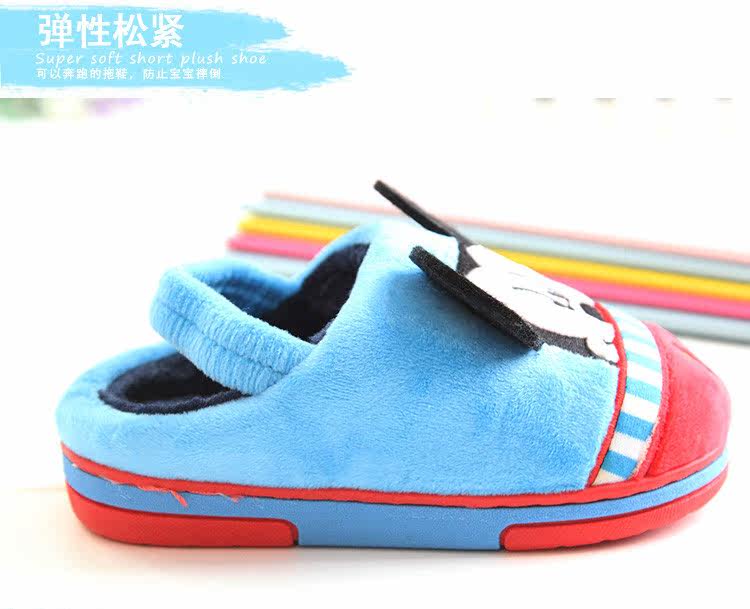 Pantoufles enfants en suède DISNEY pour hiver - semelle autre - Ref 1034752 Image 13