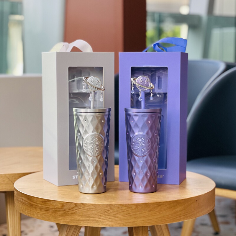 Starbucks 26 Summer Purple Night Galaxy Rhinestone Quilted Stainless Steel Straw Cup with Hanging Rhinestone Planet-Shaped Straw Stopper Starbucks 26 Summer Purple Night Galaxy Rhinestone Quilted Stainless Steel Straw Cup with Hanging Rhinestone Planet-Shaped Straw Stopper