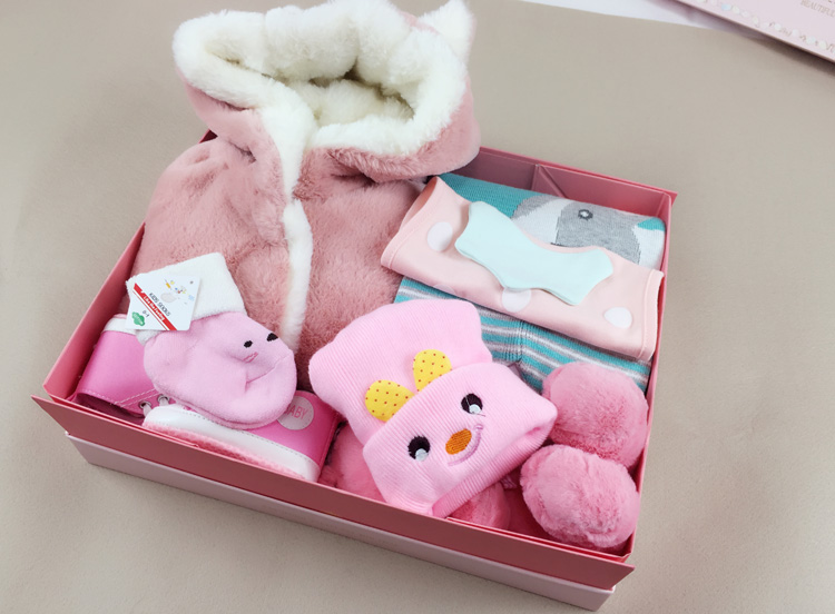 Bộ quà tặng dày cho bé sơ sinh trăng tròn tuổi 100 ngày phục vụ mùa thu và mùa đông cotton túi quà cho bé mua đồ cho trẻ sơ sinh