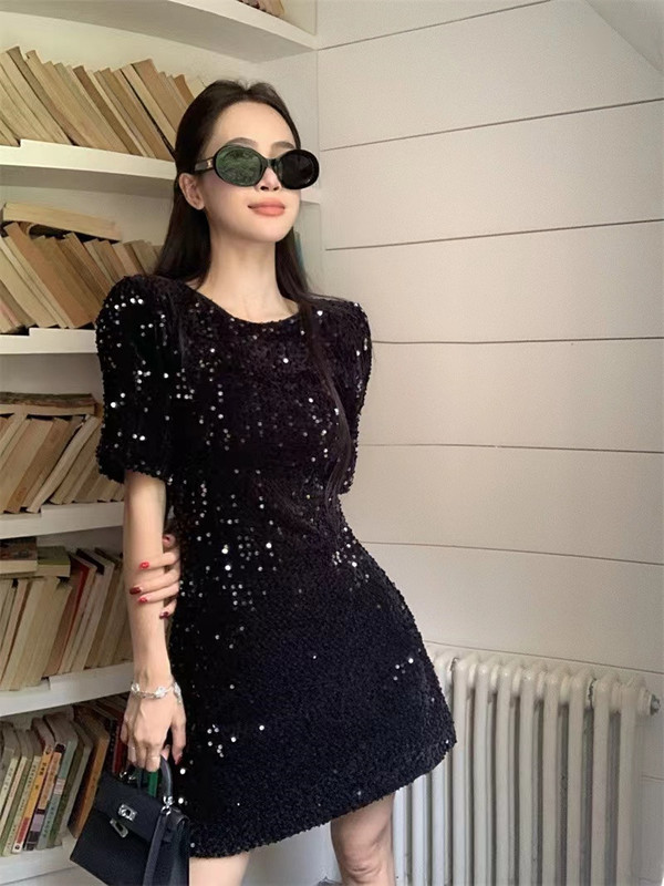 Plus Size Women's Clothing 2023 Summer Fat Sister mm High-End Sequin Design Waist Slimming Elegant Dress Plus Size Women's Clothing 2023 Summer Fat Sister mm High-End Sequin Design Waist Slimming Elegant Dress