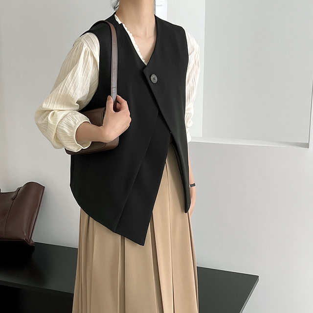 Retro suit vest female spring and autumn design sense niche suit short vest jacket loose V-neck sleeveless vest